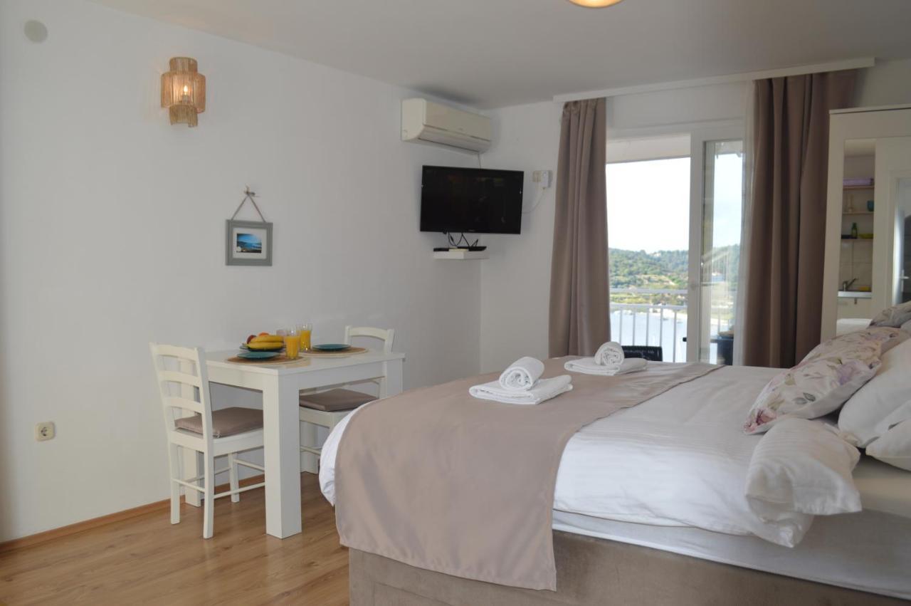 Apartmani Luan Βις Εξωτερικό φωτογραφία