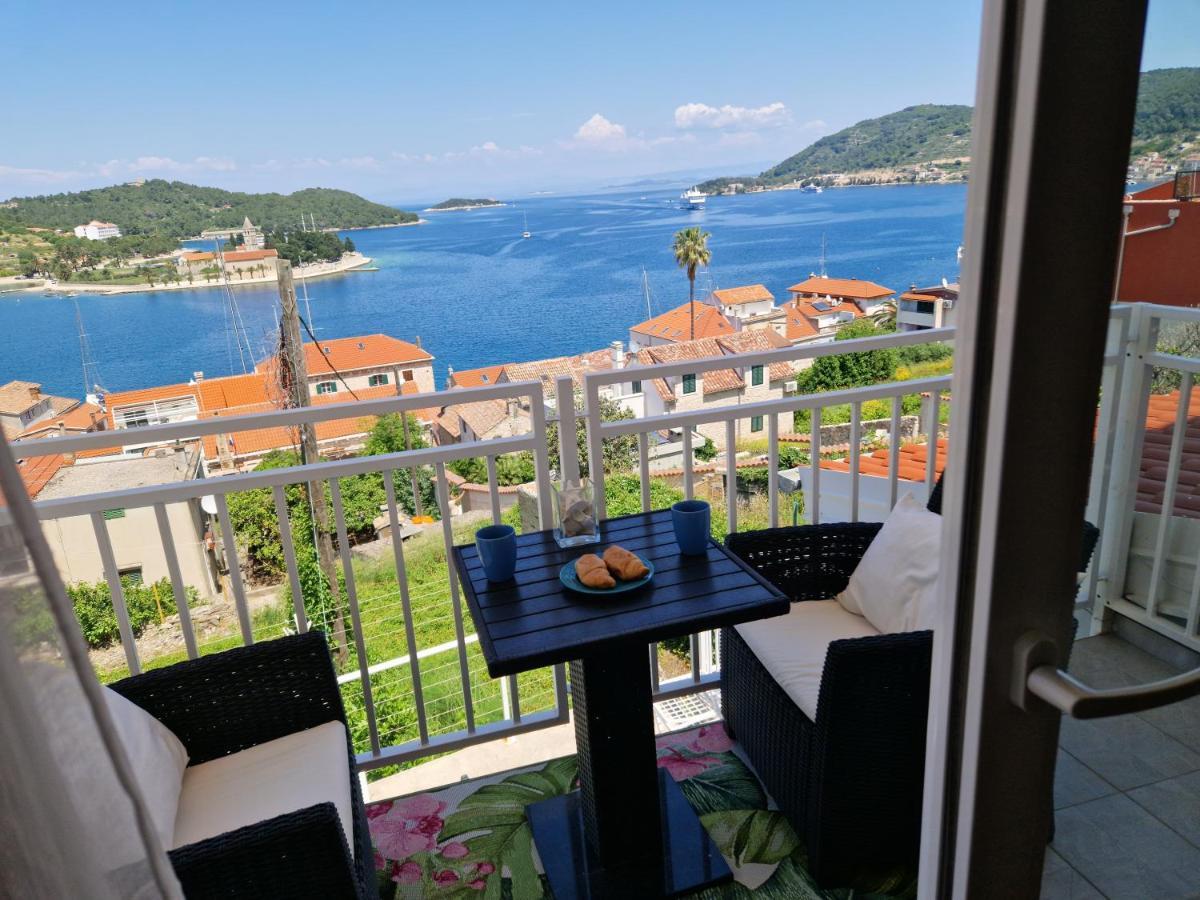 Apartmani Luan Βις Εξωτερικό φωτογραφία
