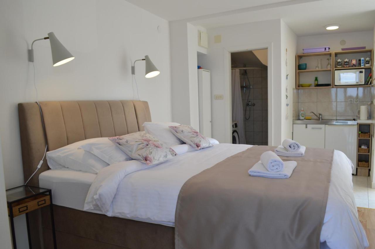 Apartmani Luan Βις Εξωτερικό φωτογραφία